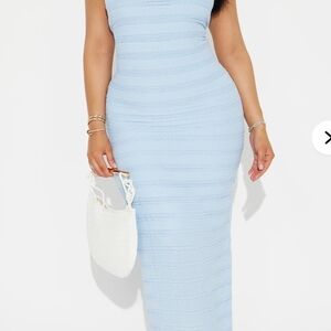 Elegant Light Blue Sleeveless Dress